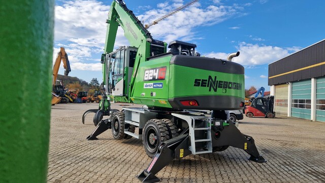 Sennebogen-Umschlagbagger-824g